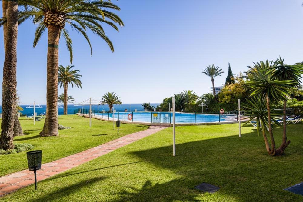 Apartamentos Calma Rentals Torremolinos Exterior photo